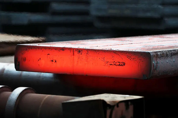 The rise of the shipbuilding industry in Southeast Asia has driven a surge in demand for marine steel plates and coils.